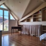 Welcoming host family home in Bordeaux with a spacious garden, offering comfortable accommodation for international students in the peaceful Chaban-Delmas neighbourhood.